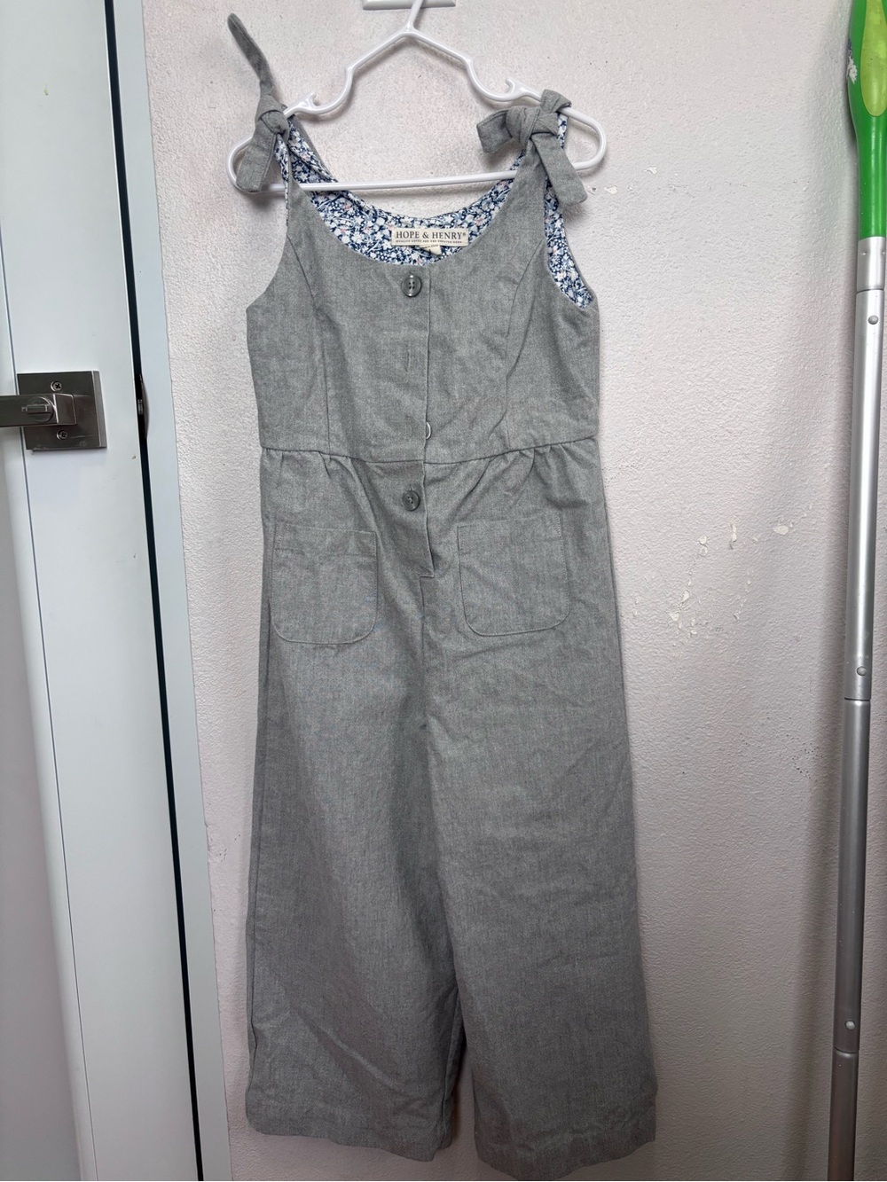 Hope & Henry Grey Tie-Shoulder Jumpsuit